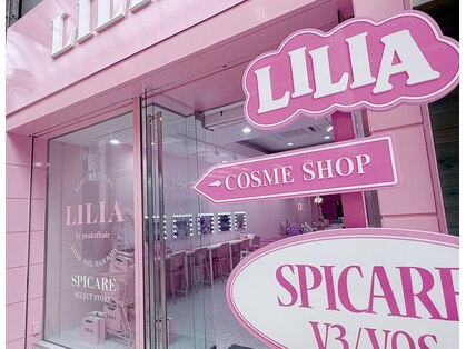 リリア(LILIA)の写真