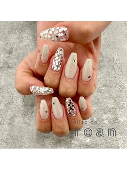ロアンネイル(roan nail)/きらきらネイル