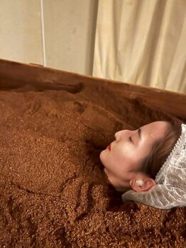 築地酵素浴キポラ(KIPOLA)の写真/友人・カップルで周りを気にせず整う、プライベート酵素浴体験