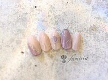 ファミリア/紫マグネット