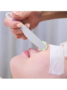 アナスタシア ミアレ 博多阪急/【オプション】鼻ケア｜博多 眉