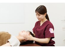 横浜元町整骨院/リフトアップにも小顔矯正!