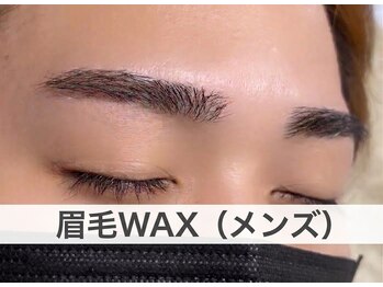シロイトビラ 熊本銀座通り(SHIROI TOBIRA)/印象激変！垢抜けメンズ眉毛WAX