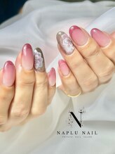 ナプラネイル(Naplu nail)/マグネット　フレンチネイル