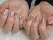 ビベリー(BEVERY)/春マグネットネイルにホログラム