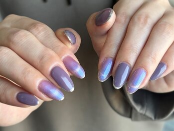 リズ(LIZ)の写真/【シンプルだからこそ技術が光る】高技術の実力派1級ネイリストがどこから見ても美しい指先にいたします◎