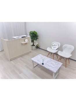 仕事帰り・早朝OKのサロン