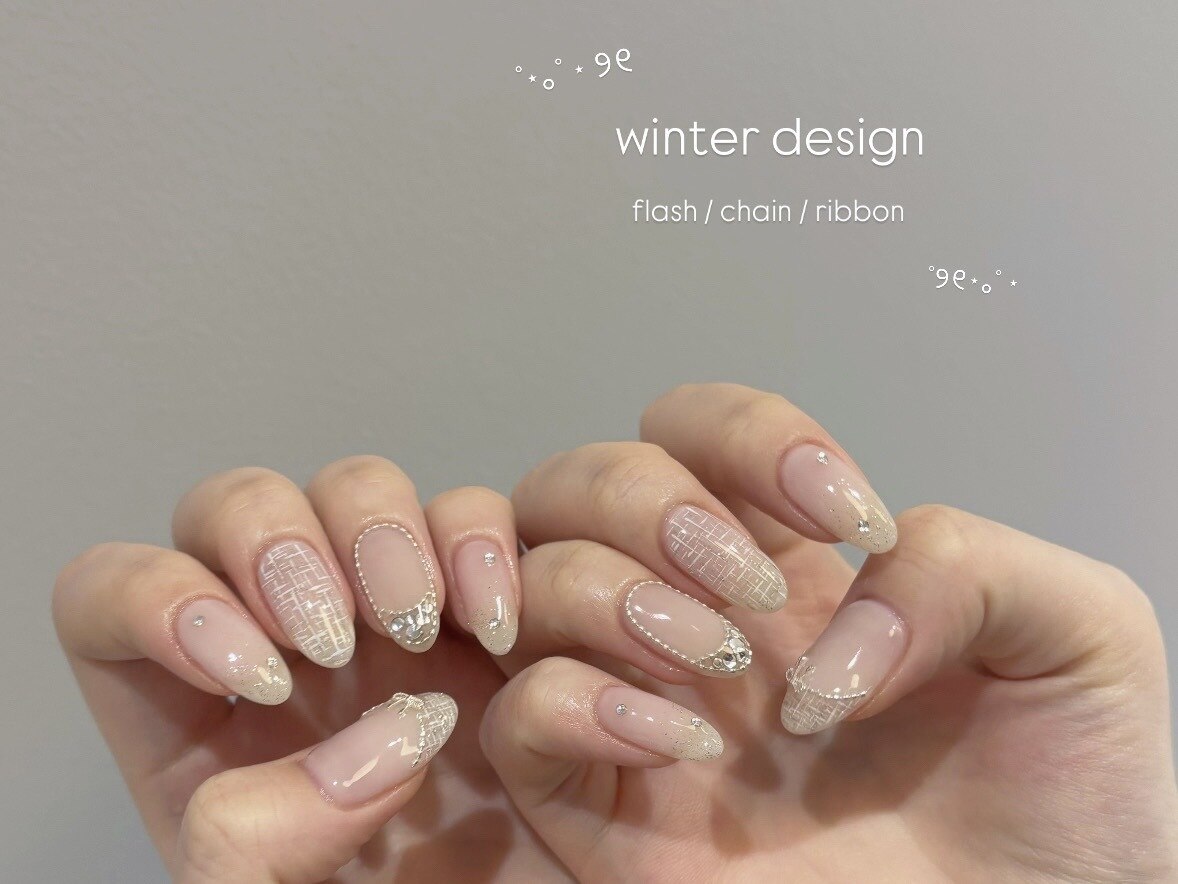 2026年冬トレンド】ホワイト ワンカラーのネイルデザイン集｜人気順