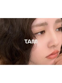 ナチュラル上品な目元にしたい