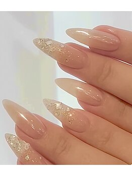 ナインナインティ(NINE90)の写真/持ち込み+長さだしで洗練された指先へ♪指が美しく見えるロングネイル/大人可愛い/ネイルケア/美フォルム