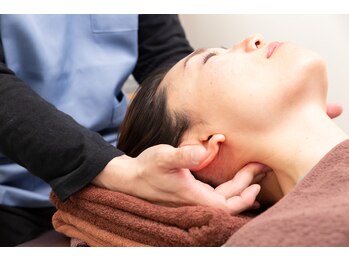 空の小屋/施術風景5