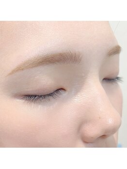 リリーファースト(Lily First)/アイブロウ