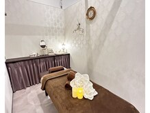 エステサロン 美飾り イオンモール木更津店/全個室に岩盤浴を設置