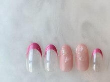 カーティシーネイルズ(curtisii NAILS)/