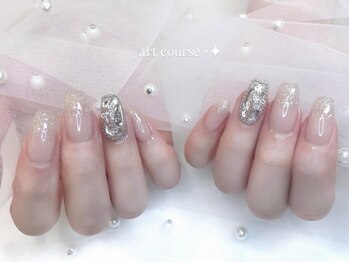 埋めつくしネイル/担当平田