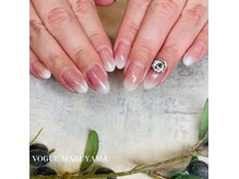 ネイルサロン ヴォーグ マルヤマ(Nail Salon VOGUE MARUYAMA)の雰囲気（ベイビーブーマーで超美ハンド♪ゴージャス定額(3Dストーン追加)）