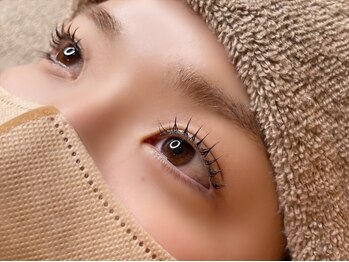 ビューティー スイートピー(beauty Sweetpea)の写真/流行りの束間仕上げ☆しっかりコーティングでモチも◎いつでもぱっちりなお目元に♪ネイル同時施術可能◎