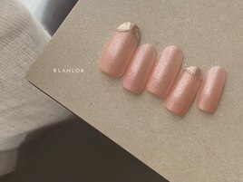 微細ピンクラメネイル