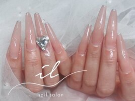 スキニーフレンチ×自爪風ネイル