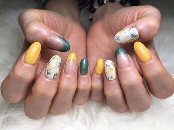 イヴォーク(EVOKE)/