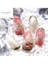 アヤネイルズ アンド アイラッシュ(AYA NAILZ.＆Eyelash)/シアー感たっぷり大人ネイル。