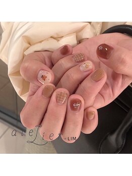 アトリエ プラス リム(atelier +LIM)/ブラウンくまちゃんネイル