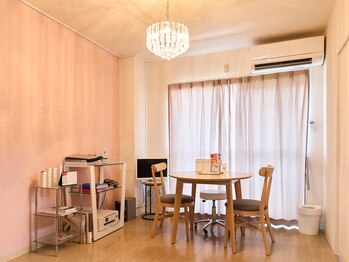 ドール(doll)/サロン内観