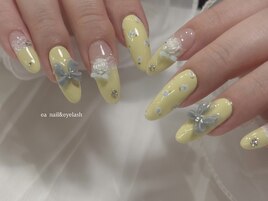 春イエロー小花柄ネイル