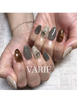 ヴァリエ(VARIE)/秋べっこうネイル