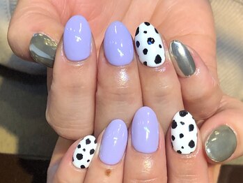 レミア 関内(REMIA)/ダルメシアンネイル