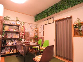 癒やしどころ 笑夢/店内風景