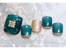 初回オフ無料選べる定額￥8000