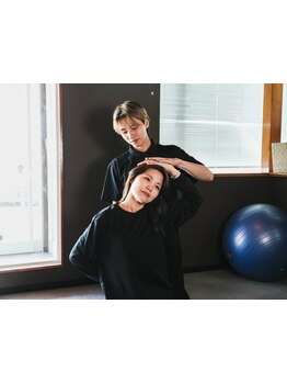 首・肩のつらさを改善したい