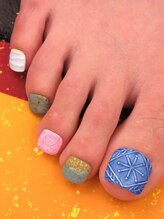 カラーズ 浜松店(colors)/鮮やか冬ネイル(*^-^*)