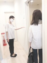 ポーラ ザ ビューティ 名鉄一宮駅前店(POLA THE BEAUTY)/エステルームへご案内