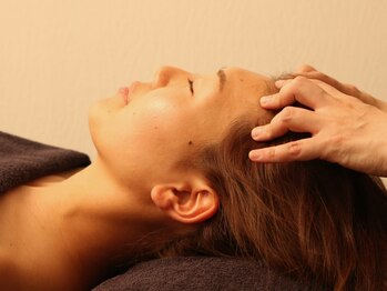 シュシュ(chouchou)の写真/【ヘッドスパ×よもぎ蒸し★】眼精疲労/不眠/首肩こりのお悩み改善!小顔効果も◎日々の疲れを癒します♪