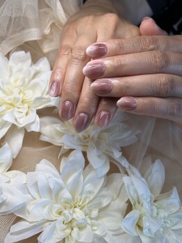 エクリュ(ecru)/マグネットネイル