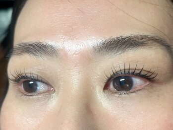 メトロン(mettron)/まつげパーマ/パリジェンヌ