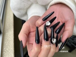 ロングネイル×スワロストーン