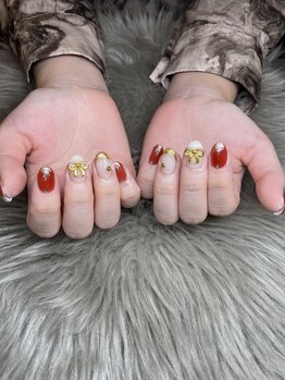 カットアンドスタイル クラウン(Cut & Style Clown)/ジェル/スカルプ/ネイル/横浜