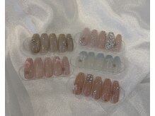mona nail 岐阜店【パラジェル/ニュアンス/長さだし/持ち込み/マグネットネイル】の雰囲気(ネイルサンプル多数ご用意しております。)