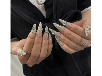 キナ(KINA)/10本つけ放題+長さ出し