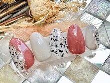 ネイルサロンアンドスクール ラフィーネ 池袋店/秋冬ダルメシアン◆￥7990