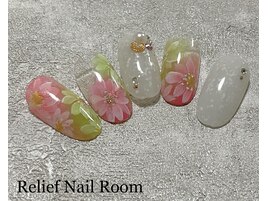 Gerbera Nail