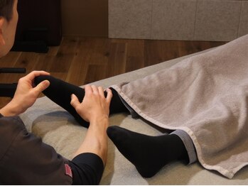 リョウハウス(リョウHOUSE)の写真/【男性のガチガチ身体にも◎】慢性的な首肩・腰痛にも一押し!もみほぐし＆筋膜リリース90分¥5700