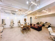 落ち着いた店内、丁寧で心地の良い接客とこだわった施術が大好評