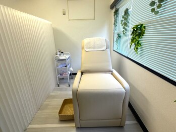 フィフティーンブラウジー 御茶ノ水店(15browsy)の写真/【眉毛処理はプロにおまかせ】予定の前後で、さっと整えたい日に。短い時間で清潔感のある美眉へ♪