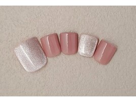 6000円　フットネイル