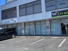 ルミナ 伊勢崎店(Lumina)の雰囲気（駐車場は建物正面3台です。お間違いのないようお願い致します。）