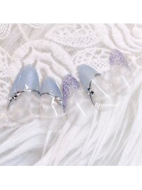 水色変形フレンチネイル